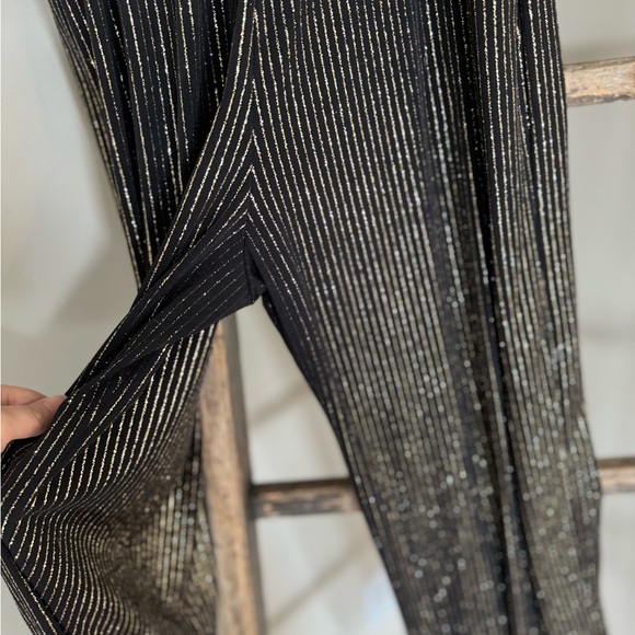 Altar’d State Adjustable Spaghetti Strap Sparkle Stripe Jumpsuit Size M - Picture 8 of 8